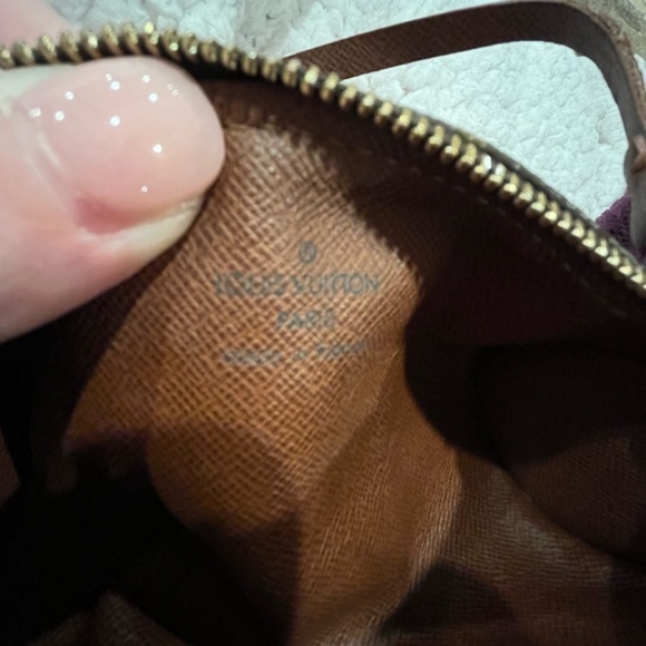 Authentic Louis Vuitton Mini Papillon Monogram Handbag with Strap - Picture 11 of 11